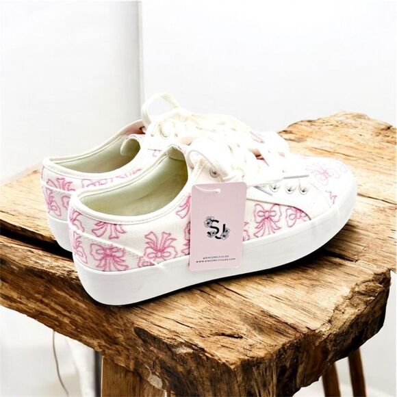 NWT Gorgeous SINCERELY JULES 6 Canvas White & Pink Bow Print COQUETTE Sneakers - Picture 6 of 12